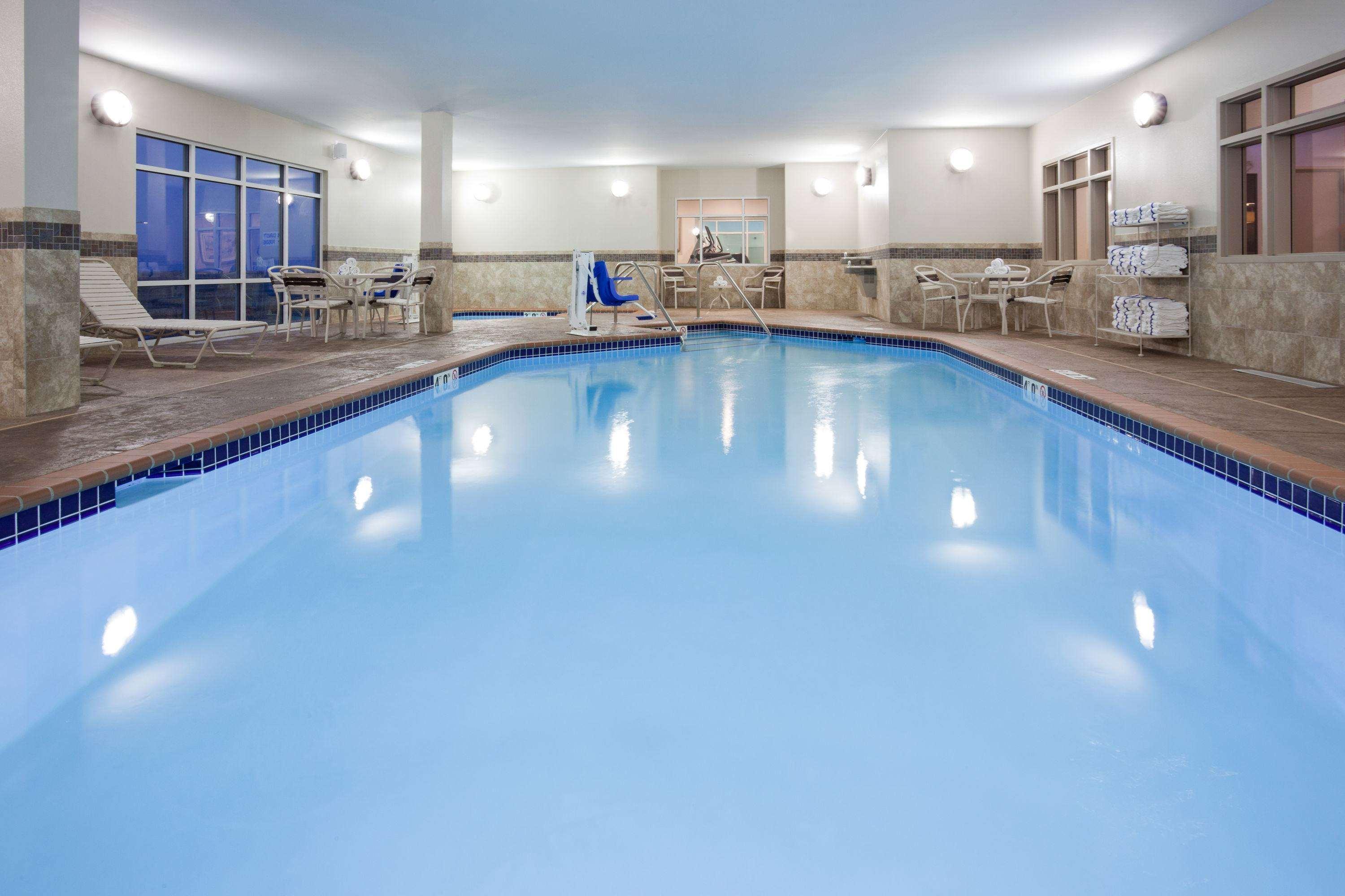 Americinn By Wyndham Sibley Экстерьер фото